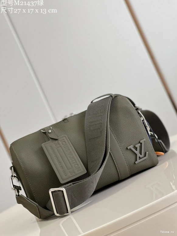 Affordable VUITTON LOUIS CITY KEEPALL 0805